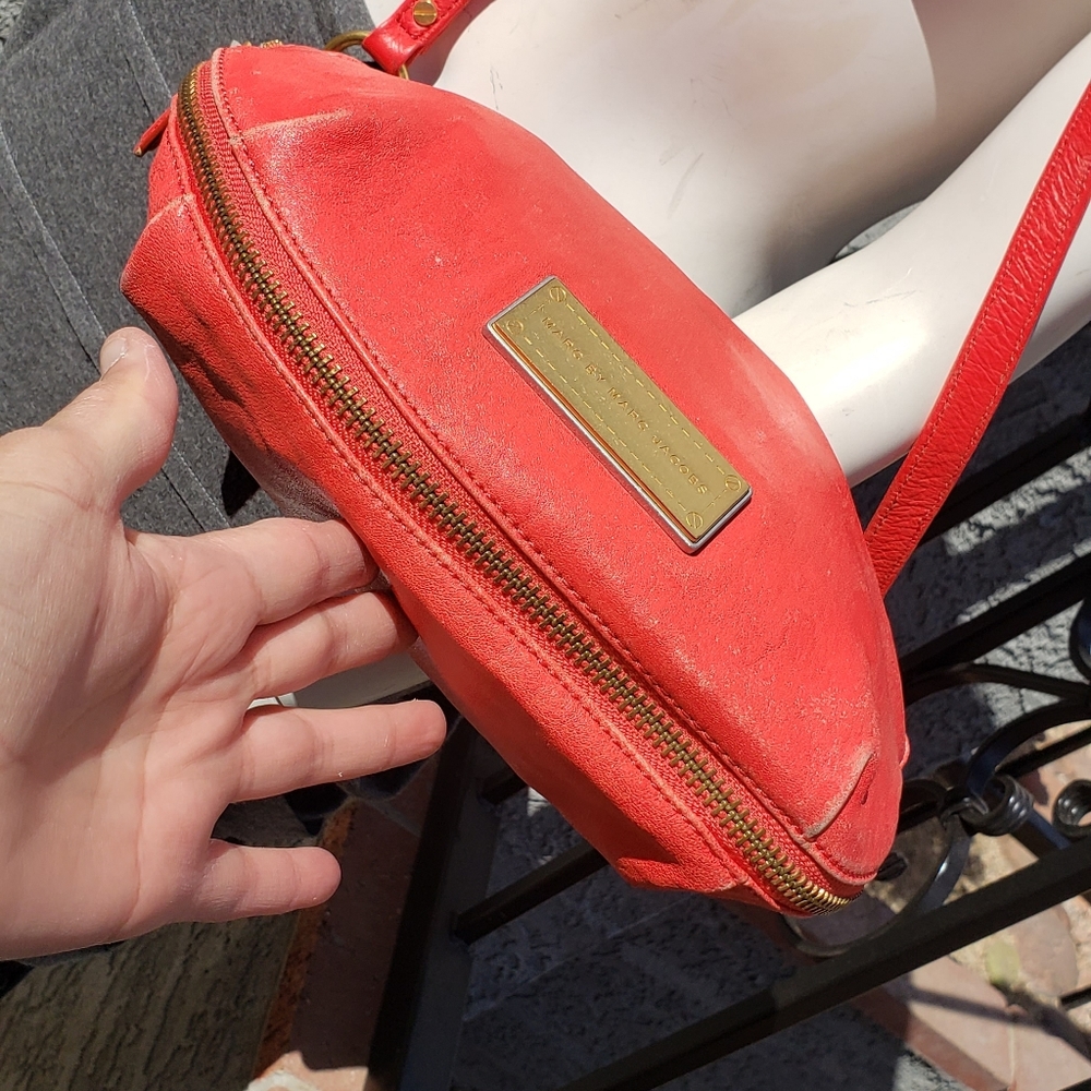 Marc Jacobs Crossbody Bag - Picture 8 of 10